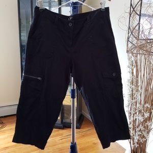 Cropped pants
